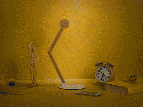 理科生必備居家神器 這個(gè)臺(tái)燈太魔性了