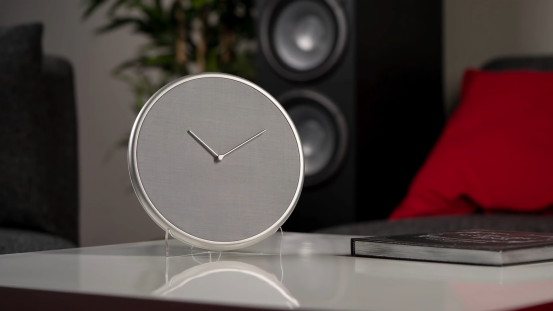 從此告別垃圾信息 這款掛鐘提供你最需要的內容