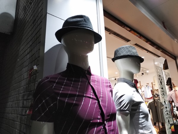 后置雙攝像頭 360手機(jī)Q5拍照評測