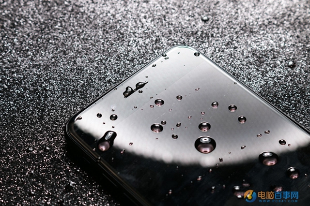 iPhone7/Plus評測 IP67防水如何