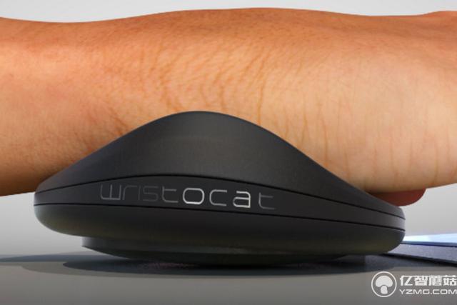 拯救鼠標手 這款懸浮鼠標掌托可隨你調(diào)節(jié)角度