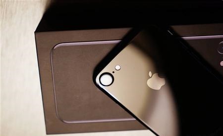 iPhone7上市不到一周 iOS10即被黑客成功越獄