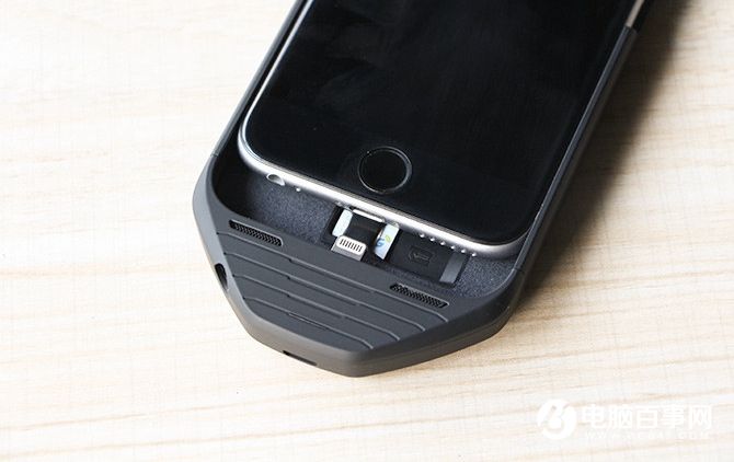 讓iPhone也能雙卡雙待雙系統(tǒng) 機(jī)甲評(píng)測(cè)