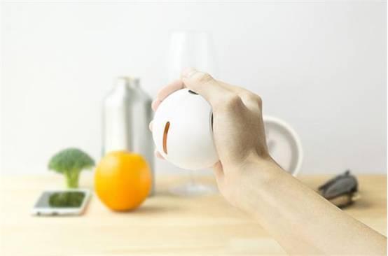 One X營養健康傳感器：這個小球能時刻掌握你皮膚質量