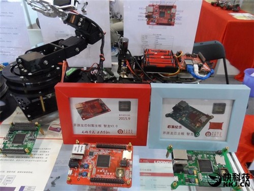 國產(chǎn)核心科技!龍芯機器人控制器首次亮相