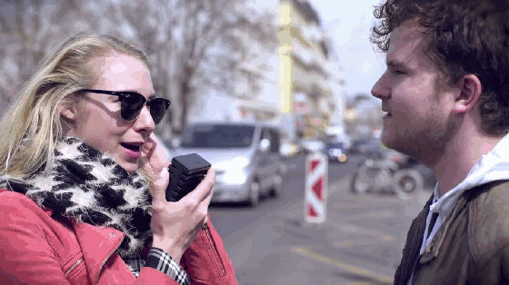 麥霸們可以用Mikme無線麥克玩全民K歌了！