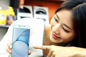 三星A8 2016正式發(fā)布：Exynos7420+3GB內(nèi)存