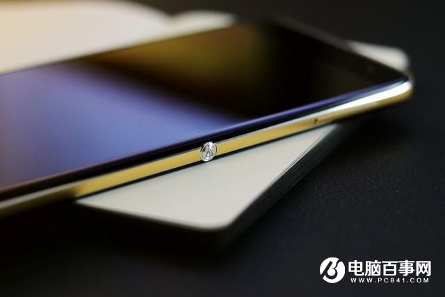 文藝范商務旗艦 TCL 950詳細評測