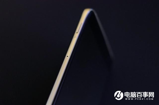 文藝范商務旗艦 TCL 950詳細評測