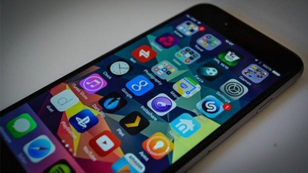 iPhone8將巨變:曲面屏玻璃機身 無Home鍵 無線充電