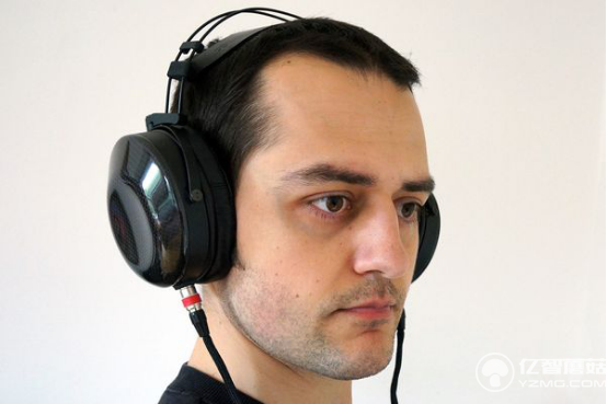 看了就想買買買的豪華純手工耳機(jī) 售價(jià)要1萬多