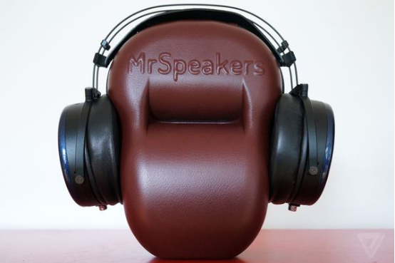 看了就想買買買的豪華純手工耳機(jī) 售價(jià)要1萬多