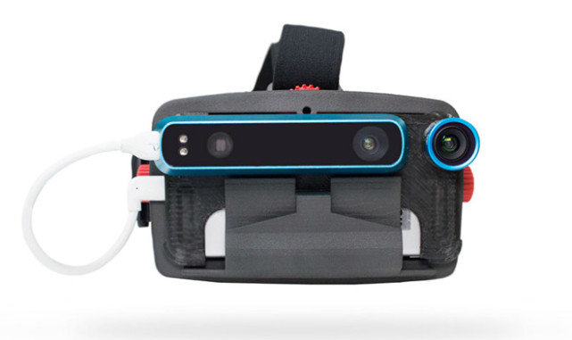 iPhone原來(lái)可以這樣感受VR 比那些爛眼鏡強(qiáng)多了