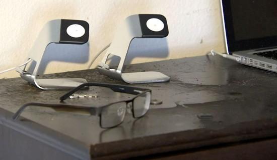 三星炸完蘋果炸 又一臺(tái)iPhone 6 Plus爆炸了