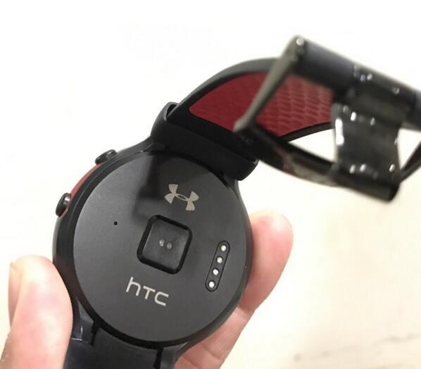 HTC Halfbeak手表長(zhǎng)這樣!運(yùn)行Android Wear
