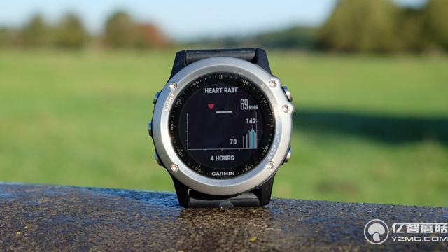 佳明旗艦運(yùn)動(dòng)表Fenix 3 HR體驗(yàn) 功能超級(jí)豐富
