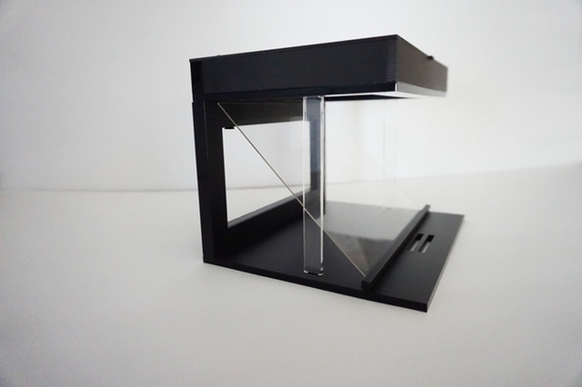 想要手機變成全息投影儀? 看看這款智能工具