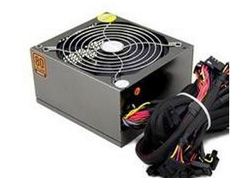 電腦在啟動(dòng)的時(shí)候黑屏 三聯(lián)