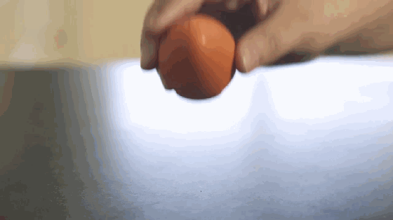 略奇葩 煮菜時敲敲這顆“蛋”放在水里就不怕煮過頭了