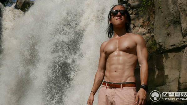 能讓你練成肌肉人的外設(shè)來了 剁手的刀請備好