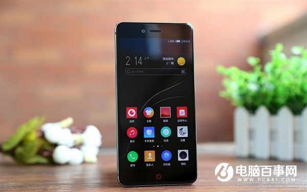 簡約弧形天線設計 nubia Z11 miniS圖賞