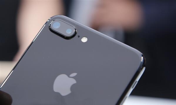 iPhone 7降溫快 國產高端機春天來了嗎?