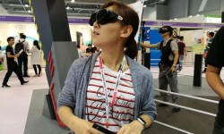 別以為VR都是頭盔 這些眼鏡和背包更搶眼