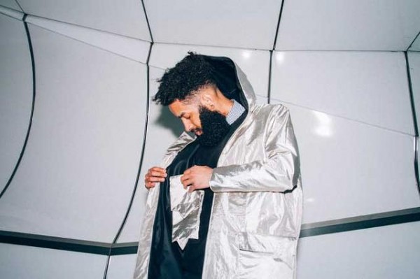 時(shí)尚又保護(hù)隱私的金色風(fēng)衣 IT潮人們得人手一件