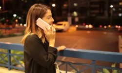 手機也能當武器  試試這款Volt防狼手機殼