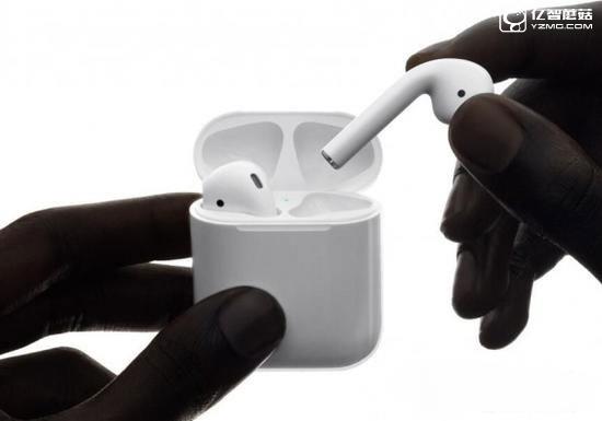 AirPods AirPods