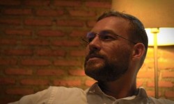 Gauss多功能眼鏡：?？嶙o眼都用得上