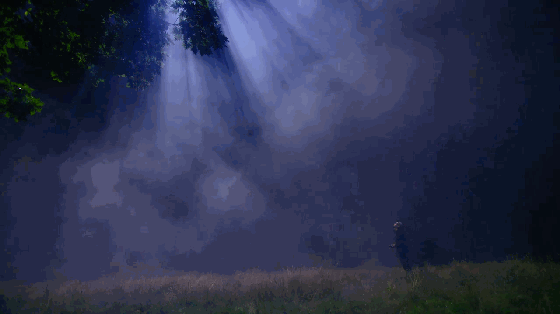 牛人給無人機配上1000w超亮LED燈 可夜間搜救