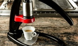 帶上Flair便攜咖啡機 隨時隨地來一杯完美的咖啡