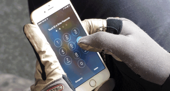 再也不怕手腳冰冷了 這款手套鞋墊自帶發熱功能