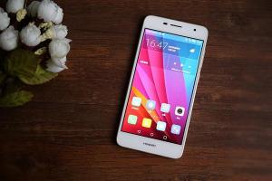 華為暢享6正式發布 售價1299元