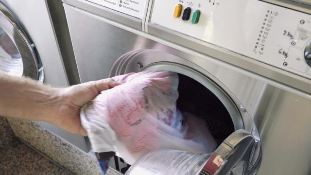 這款洗衣袋能呵護紡織衣物的纖維 關鍵是環保