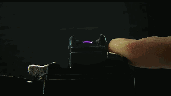 VOLT打火機(jī)讓你點(diǎn)火也拉風(fēng) 無需燃料防火放風(fēng)