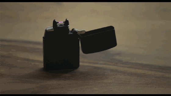 VOLT打火機(jī)讓你點(diǎn)火也拉風(fēng) 無需燃料防火放風(fēng)