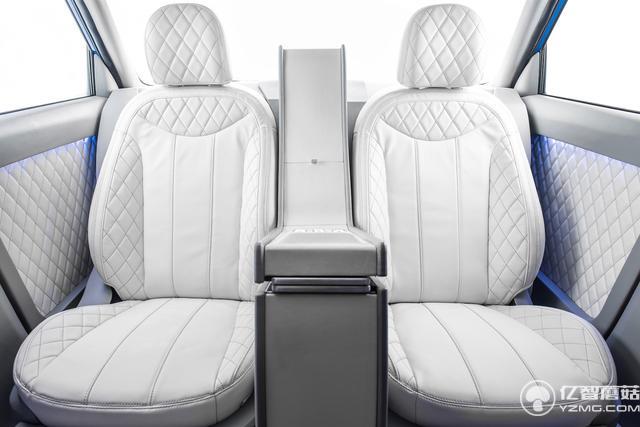 起亞無人駕駛概念座艙 設計如私人飛機一樣豪華
