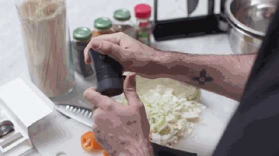 夠文藝!這個(gè)音樂(lè)瓶塞能讓玻璃瓶秒變無(wú)線音箱