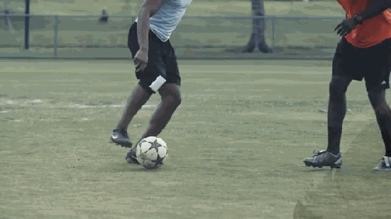 這款智能護(hù)膝樣子很怪 但預(yù)防膝蓋受傷卻很專業(yè)