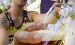 不愛喝酒？用了聲波啤酒機(jī)都想喝兩口