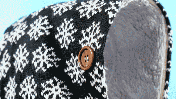 單身狗凍成雪橇犬?給你能加熱兼做充電寶的圍巾