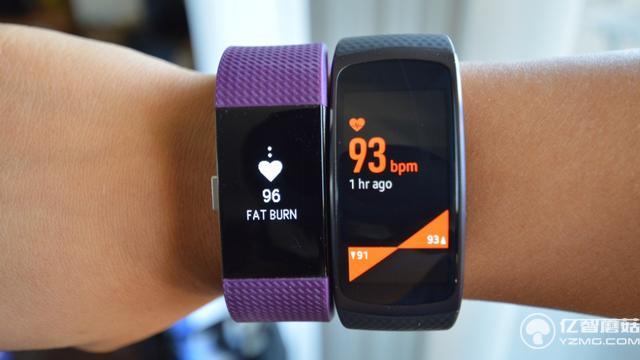 Gear Fit 2對比Fitbit Charge 2 誰更好用？