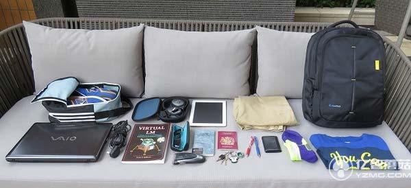 你敢背嗎？15600mAh容量的電池背包還帶仨風(fēng)扇