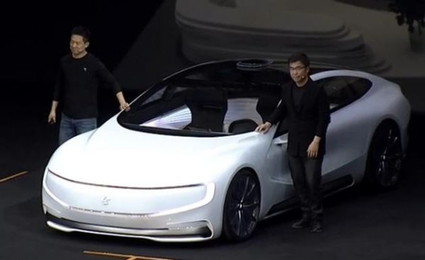 賈躍亭承認，樂視汽車前期投入巨大，陸續花掉100多億自有資金，直接導致對LeEco的資金支持不足