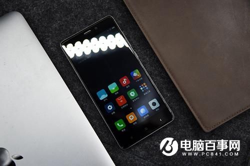 紅米4性價(jià)比之王無(wú)爭(zhēng)議 但存在黑邊不符欺騙性宣傳