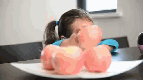 獨生子女太孤單?這個機器人能陪孩子學習一起玩