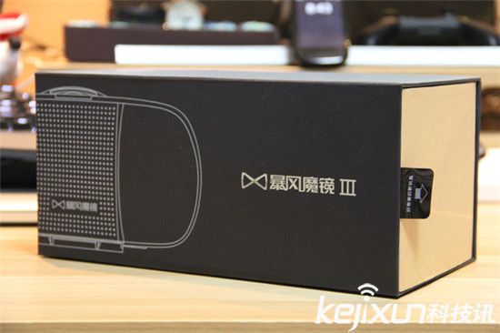 國內(nèi)VR廠家相繼裁員 VR行業(yè)出路在何方?