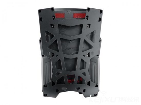 HTC vive VR One背包主機(jī)開啟預(yù)購 暢玩VR游戲